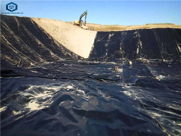 �Vɽβ�V���BĤ�����ڏV�|�Vɽβ�V�Ŀ